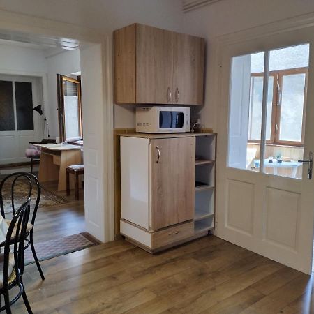Zadora Haus Apartman Négyfalu Kültér fotó